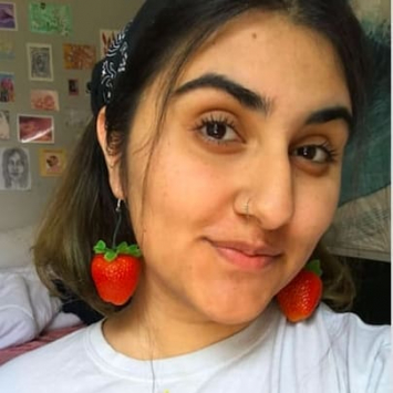 Zahra Budhwani Headshot